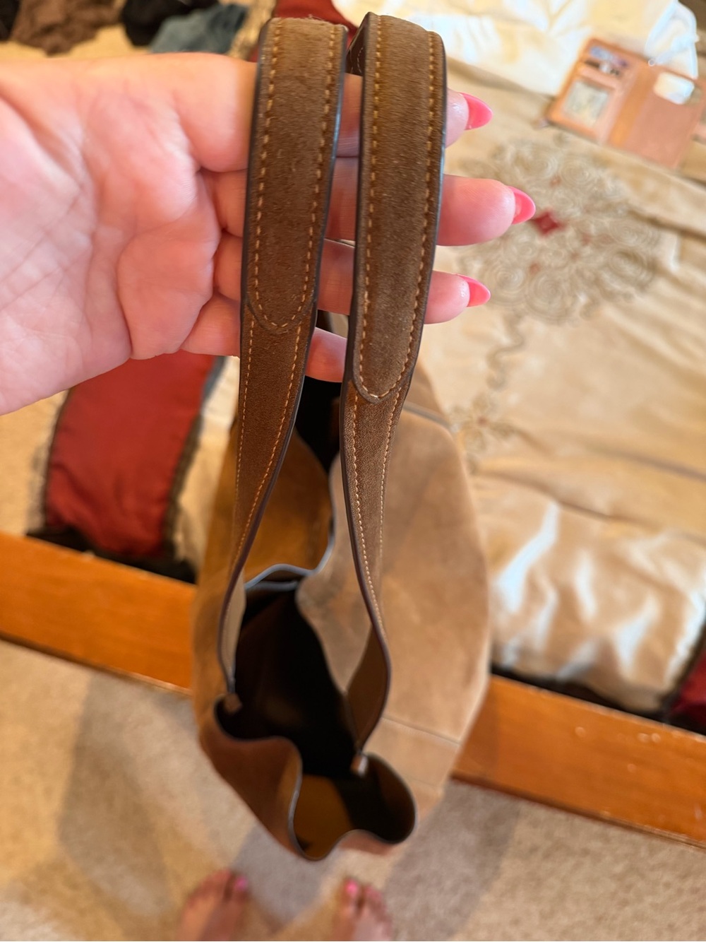Coach Suede/Leather Hadley Tote in Chestnut Brown with Gold Logo - GUC - Picture 11 of 13